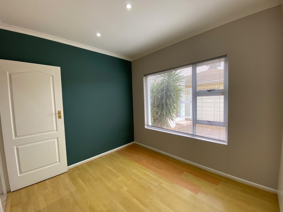 To Let 3 Bedroom Property for Rent in Parklands Western Cape